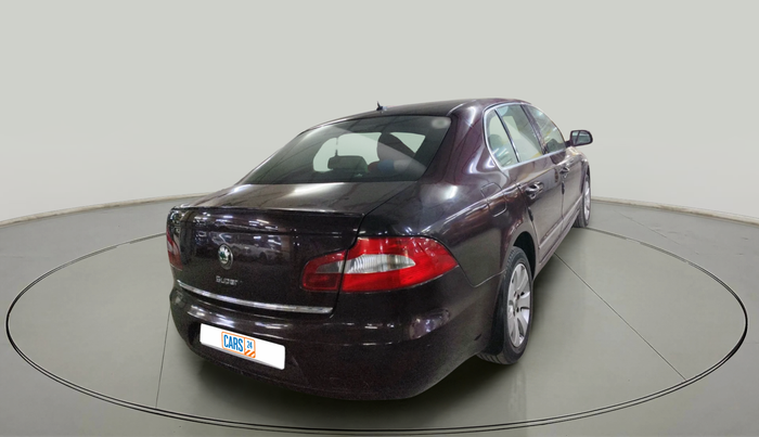 2010 Skoda Superb ELEGANCE 1.8 TSI AT, Petrol, Automatic, 1,14,765 km, exterior