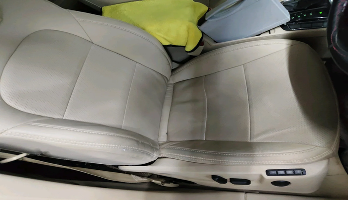 2010 Skoda Superb ELEGANCE 1.8 TSI AT, Petrol, Automatic, 1,14,765 km, interior