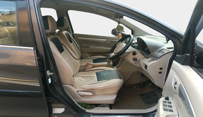 2014 Maruti Ertiga VXI CNG, Petrol, Manual, 98,534 km, interior