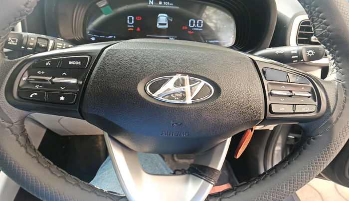 2022 Hyundai VENUE S (O) 1.0 TURBO IMT, Petrol, Manual, 31,661 km, interior