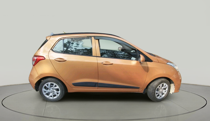 2017 Hyundai Grand i10 SPORTZ (O) 1.2 KAPPA VTVT, Petrol, Manual, 80,653 km, exterior