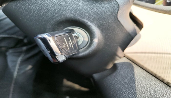 2017 Hyundai Grand i10 SPORTZ (O) 1.2 KAPPA VTVT, Petrol, Manual, 80,653 km, interior