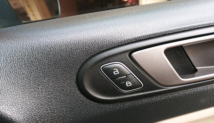 2019 Ford Ecosport TITANIUM 1.5L DIESEL, Diesel, Manual, 81,645 km, interior