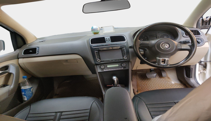 2011 Volkswagen Vento HIGHLINE PETROL AT, Petrol, Automatic, 97,355 km, interior