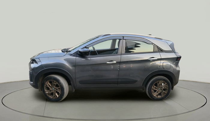 2024 Tata NEXON Smart Plus S 1.2 iCNG, Petrol, Manual, 15,336 km, exterior