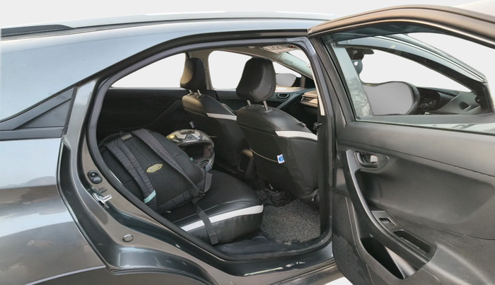 2024 Tata NEXON Smart Plus S 1.2 iCNG, Petrol, Manual, 15,336 km, interior