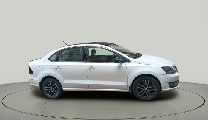 2017 Skoda Rapid Elegance 1.6 MPI AT, Petrol, Automatic, 25,642 km, exterior