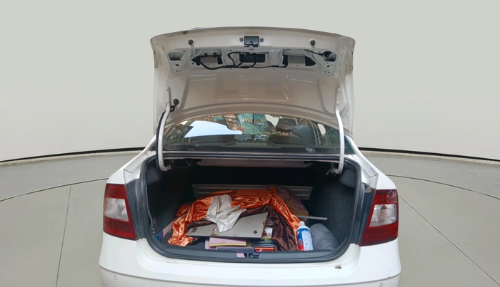 2017 Skoda Rapid Elegance 1.6 MPI AT, Petrol, Automatic, 25,642 km, exterior