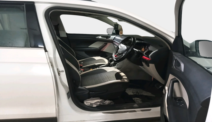 2022 Volkswagen TAIGUN GT PLUS 1.5 TSI DSG, Petrol, Automatic, 55,732 km, interior