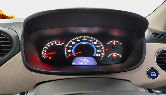 2016 Hyundai Grand i10 ASTA 1.2 KAPPA VTVT, Petrol, Manual, 16,622 km, interior