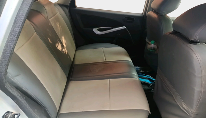 2011 Ford Figo ZXI 1.2 PETROL, Petrol, Manual, 96,134 km, interior