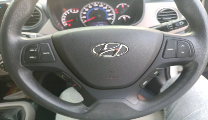 2018 Hyundai Grand i10 MAGNA 1.2 KAPPA VTVT, Petrol, Manual, 44,619 km, interior