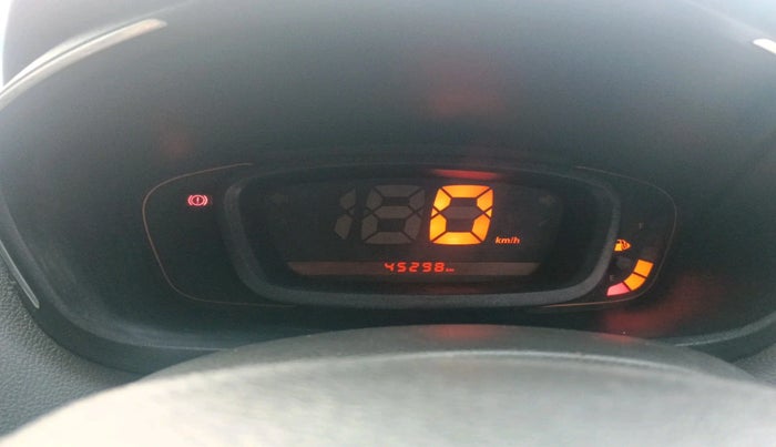 2017 Renault Kwid RXT 1.0, Petrol, Manual, 45,298 km, interior