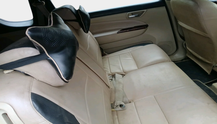 2013 Maruti Ertiga VXI CNG, Petrol, Manual, 1,36,378 km, interior