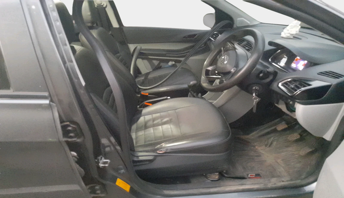 2022 Tata Tiago XT CNG, Petrol, Manual, 92,173 km, interior