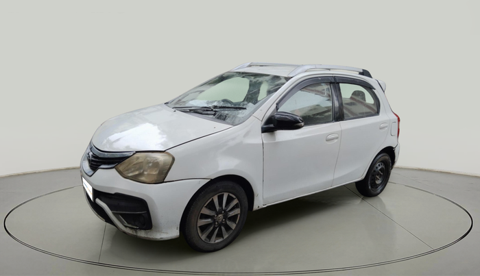 2014 Toyota Etios CROSS 1.2 G, Petrol, Manual, 1,55,233 km, exterior