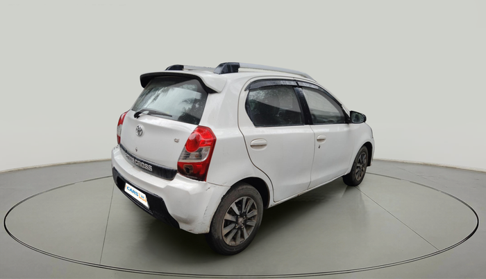 2014 Toyota Etios CROSS 1.2 G, Petrol, Manual, 1,55,233 km, exterior