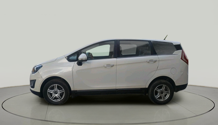 2019 Mahindra MARAZZO M6 8 STR, Diesel, Manual, 88,901 km, exterior