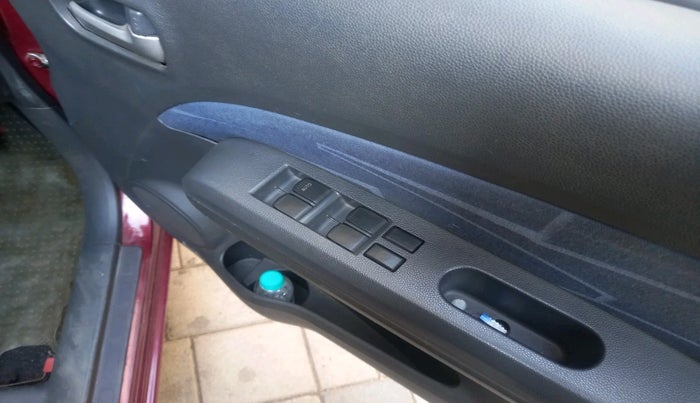 2011 Maruti Ritz ZXI, Petrol, Manual, 7,853 km, interior