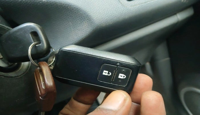 2011 Maruti Swift VXI, Petrol, Manual, 56,895 km, interior