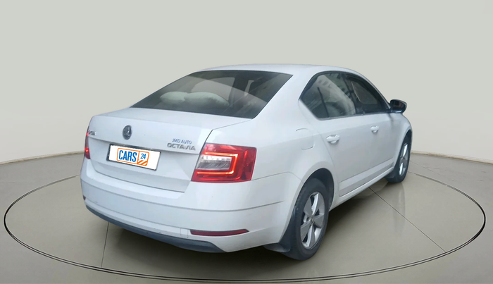 2018 Skoda Octavia 2.0 TDI CR STYLE AT, Diesel, Automatic, 1,28,378 km, exterior