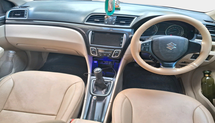 2017 Maruti Ciaz ALPHA DIESEL 1.3, Diesel, Manual, 2,45,617 km, interior