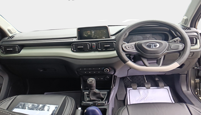 2025 Tata PUNCH Adventure Plus iCNG, Petrol, Manual, 1,847 km, interior