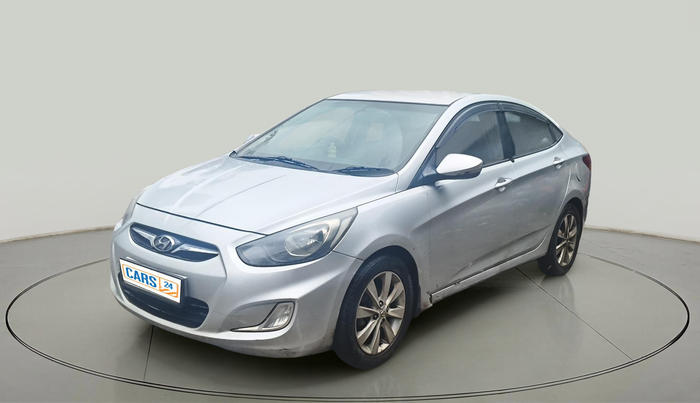 2011 Hyundai Verna FLUIDIC 1.6 VTVT SX, Petrol, Manual, 63,304 km, exterior