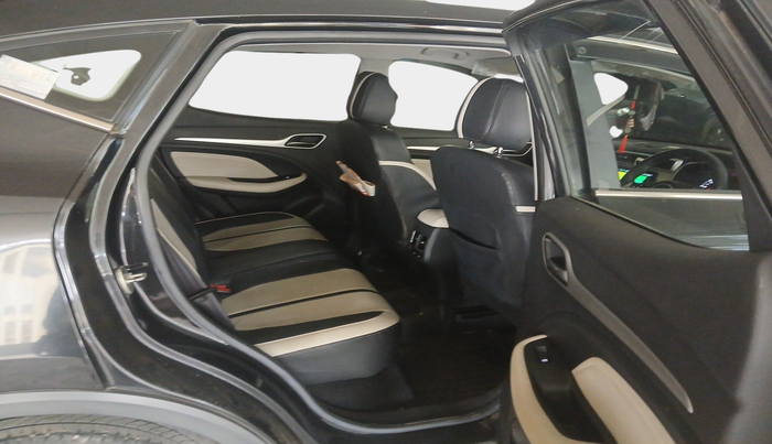 2022 MG ASTOR SUPER EX 1.5 MT, Petrol, Manual, 26,337 km, interior