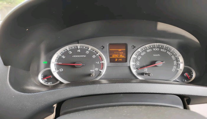 2014 Maruti Ertiga VXI CNG, Petrol, Manual, 1,09,018 km, interior