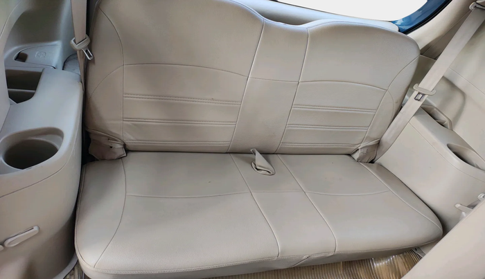 2014 Maruti Ertiga VXI CNG, Petrol, Manual, 1,09,018 km, interior