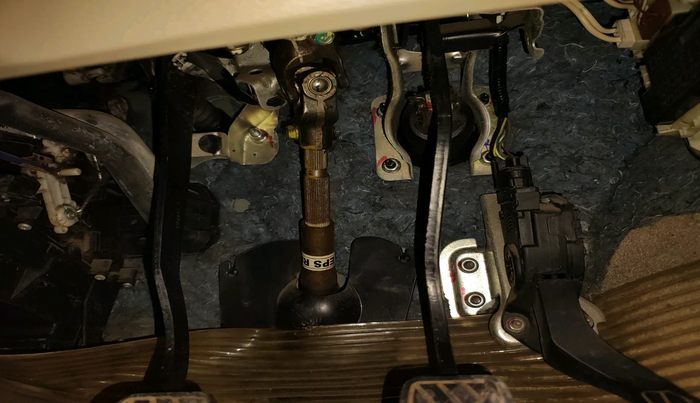 2014 Maruti Ertiga VXI CNG, Petrol, Manual, 1,09,018 km, interior