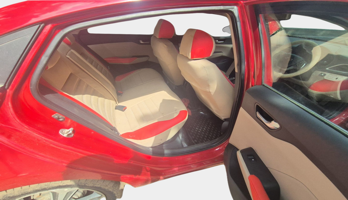 2019 Hyundai Verna 1.6 VTVT SX O, Petrol, Manual, 34,268 km, interior
