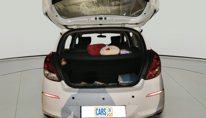 2013 Hyundai i20 MAGNA 1.2, Petrol, Manual, 74,698 km, exterior