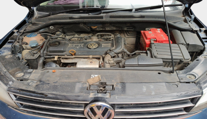 2016 Volkswagen Jetta COMFORTLINE TSI, Petrol, Manual, 81,753 km, exterior
