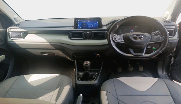 2024 Tata PUNCH ADVENTURE RHYTHM CNG MT, Petrol, Manual, 20,679 km, interior