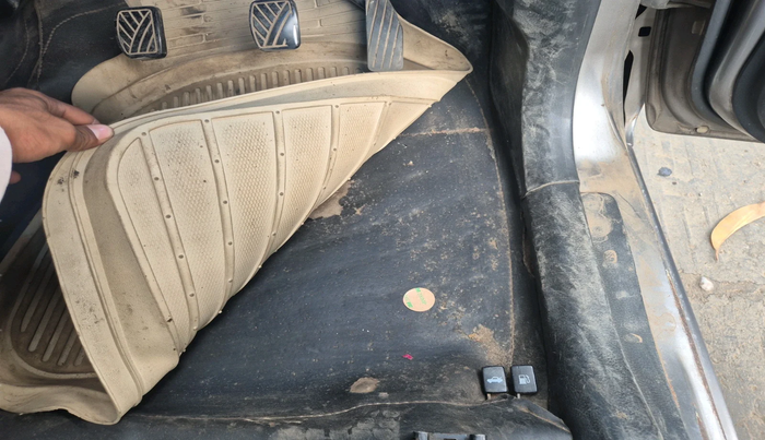 2013 Maruti Wagon R 1.0 LXI CNG, Petrol, Manual, 93,645 km, interior