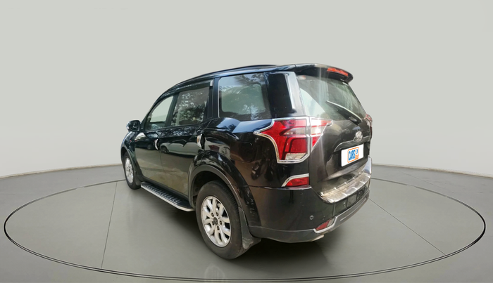 2019 Mahindra XUV500 W9, Diesel, Manual, 92,913 km, exterior