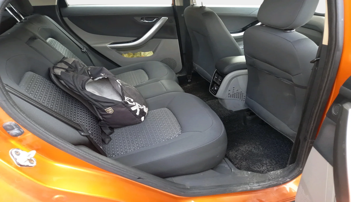 2018 Tata NEXON XZA PLUS DIESEL DUAL TONE, Diesel, Automatic, 30,713 km, interior