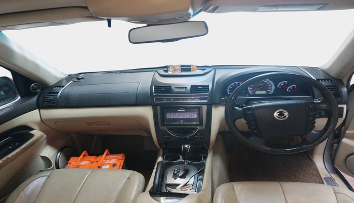 2014 Ssangyong Rexton RX7, Diesel, Automatic, 1,01,653 km, interior