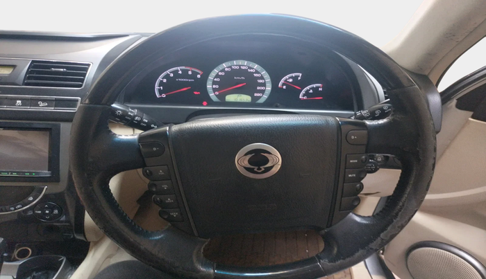 2014 Ssangyong Rexton RX7, Diesel, Automatic, 1,01,653 km, interior