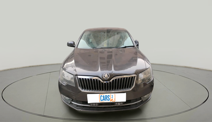 2015 Skoda Superb ELEGANCE 2.0 TDI CR AT, Diesel, Automatic, 1,00,689 km, exterior