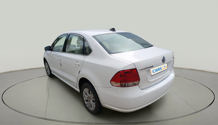 2015 Volkswagen Vento HIGHLINE 1.6 MPI, Petrol, Manual, 33,823 km, exterior