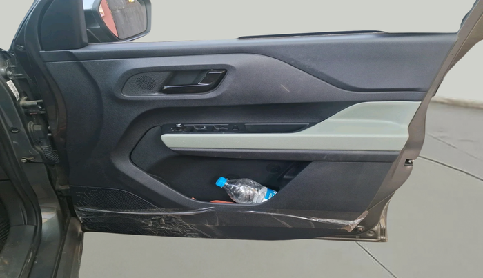 2024 Tata PUNCH Adventure (S) iCNG, Petrol, Manual, 9,255 km, interior