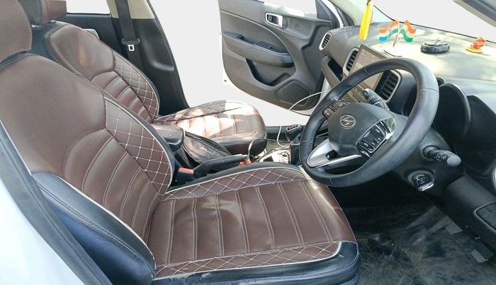 2019 Hyundai VENUE SX 1.0 TURBO, Petrol, Manual, 1,49,974 km, interior