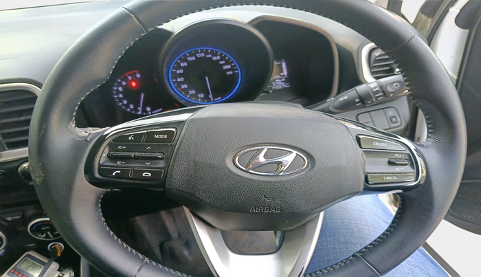 2019 Hyundai VENUE SX 1.0 TURBO, Petrol, Manual, 1,49,974 km, interior