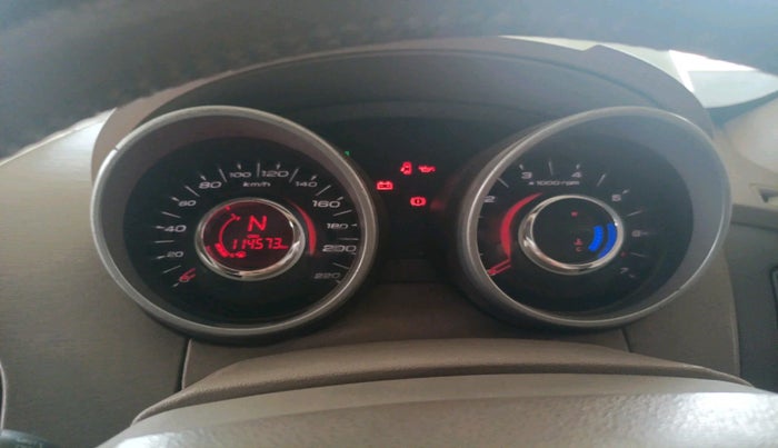 2012 Mahindra XUV500 W8, Diesel, Manual, 1,14,573 km, interior