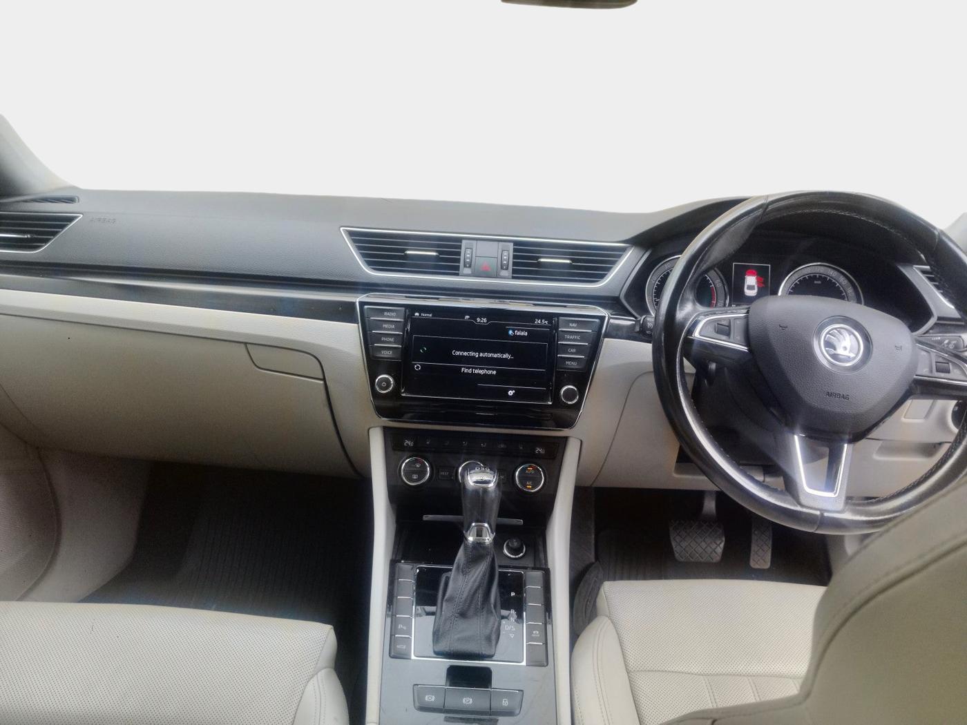 2016 Skoda Superb L&K 1.8 TSI AT, Petrol, Automatic, 64,847 km, interior