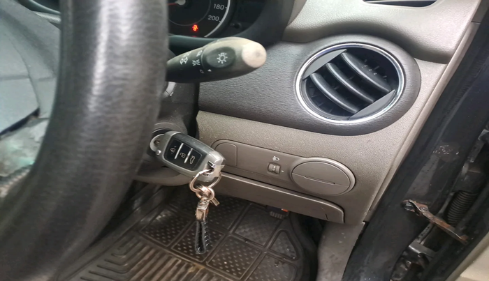 2012 Hyundai i10 SPORTZ 1.2 AT, Petrol, Automatic, 37,068 km, interior