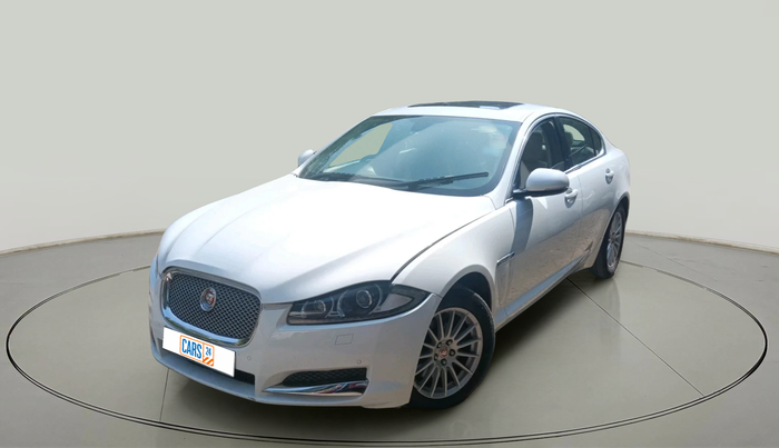 2014 Jaguar XF PETROL 2.0, Petrol, Automatic, 1,28,317 km, exterior